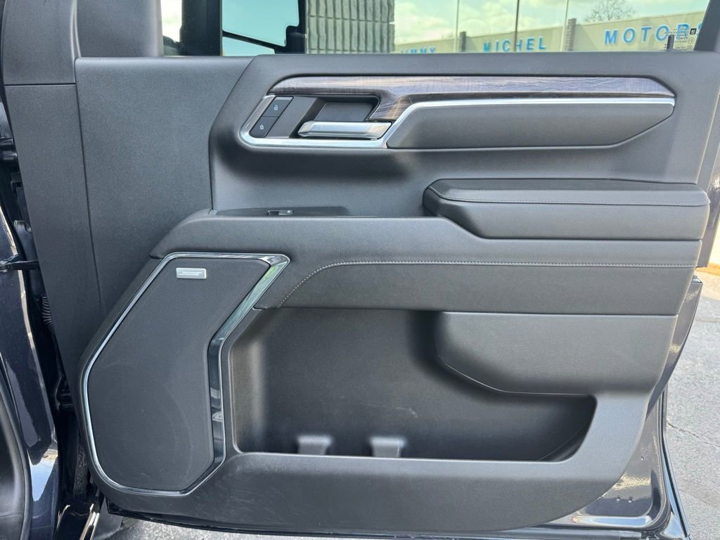 Used 2024 Chevrolet Silverado 3500 LTZ w/ LTZ Convenience Package image 14