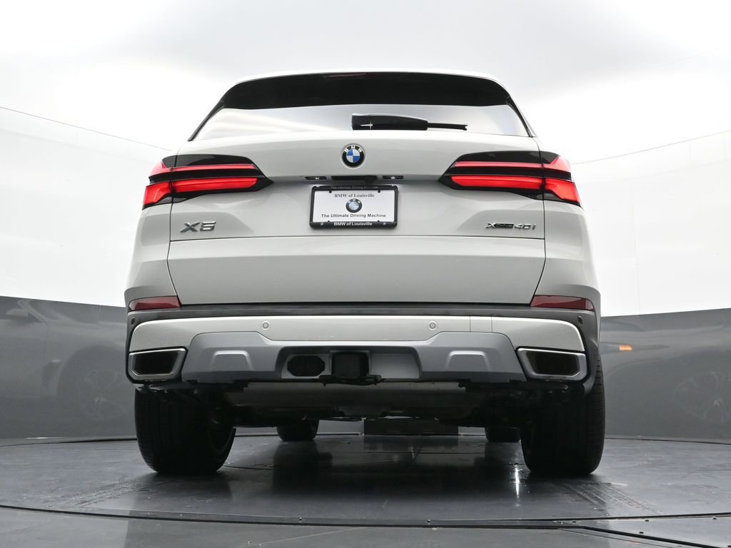 New 2026 BMW X5 xDrive40i w/ Climate Comfort Package image 26