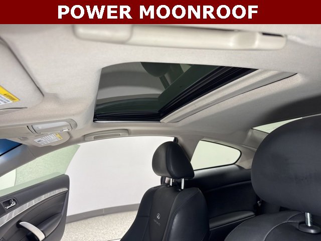 Used 2014 INFINITI Q60 Journey w/ Premium Package image 2