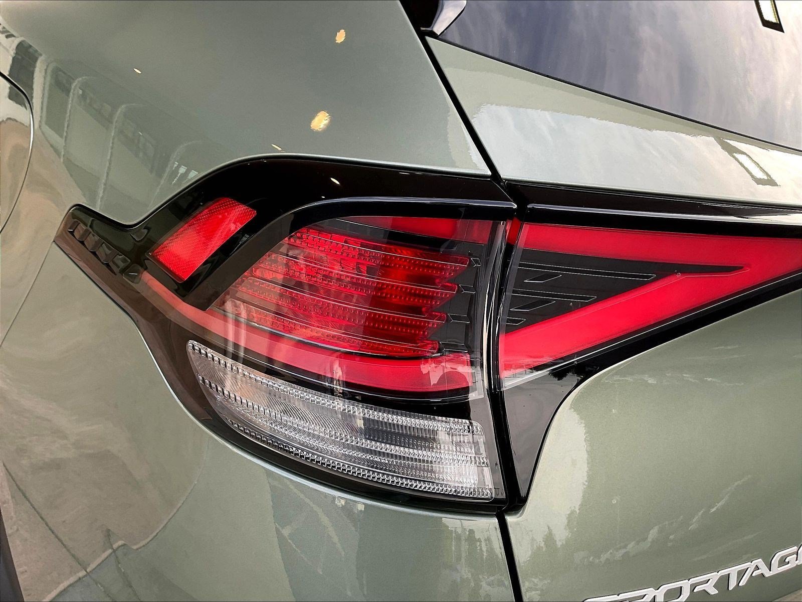 Used 2023 Kia Sportage X-Line AWD/4WD image 22