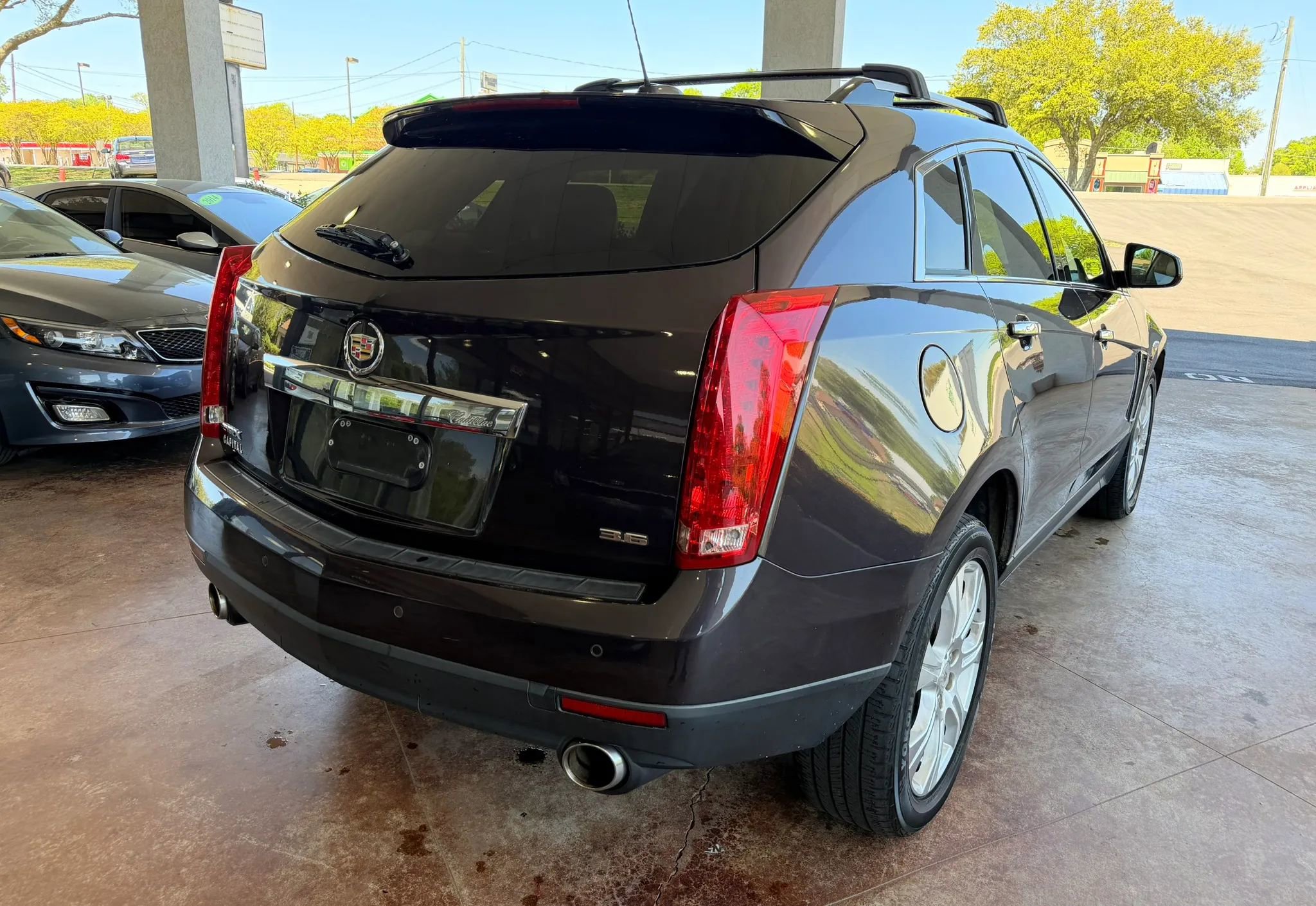 Used 2015 Cadillac SRX Performance w/ Driver Awareness Package FWD image 6