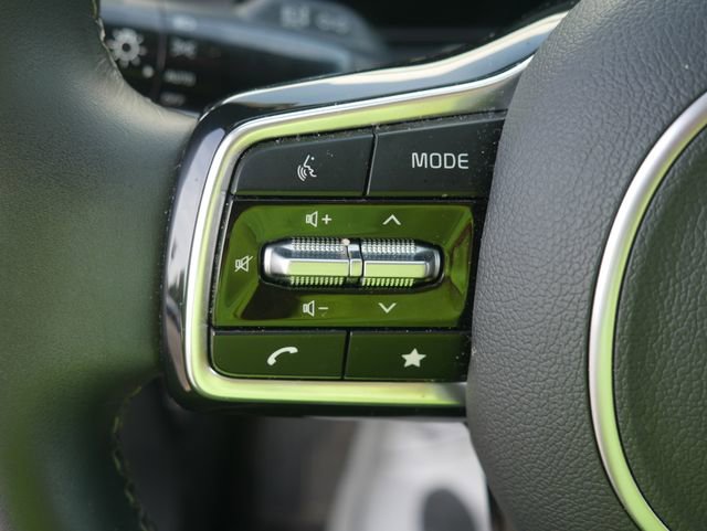 Used 2025 Kia Sorento S w/ Panoramic Sunroof Package FWD image 24
