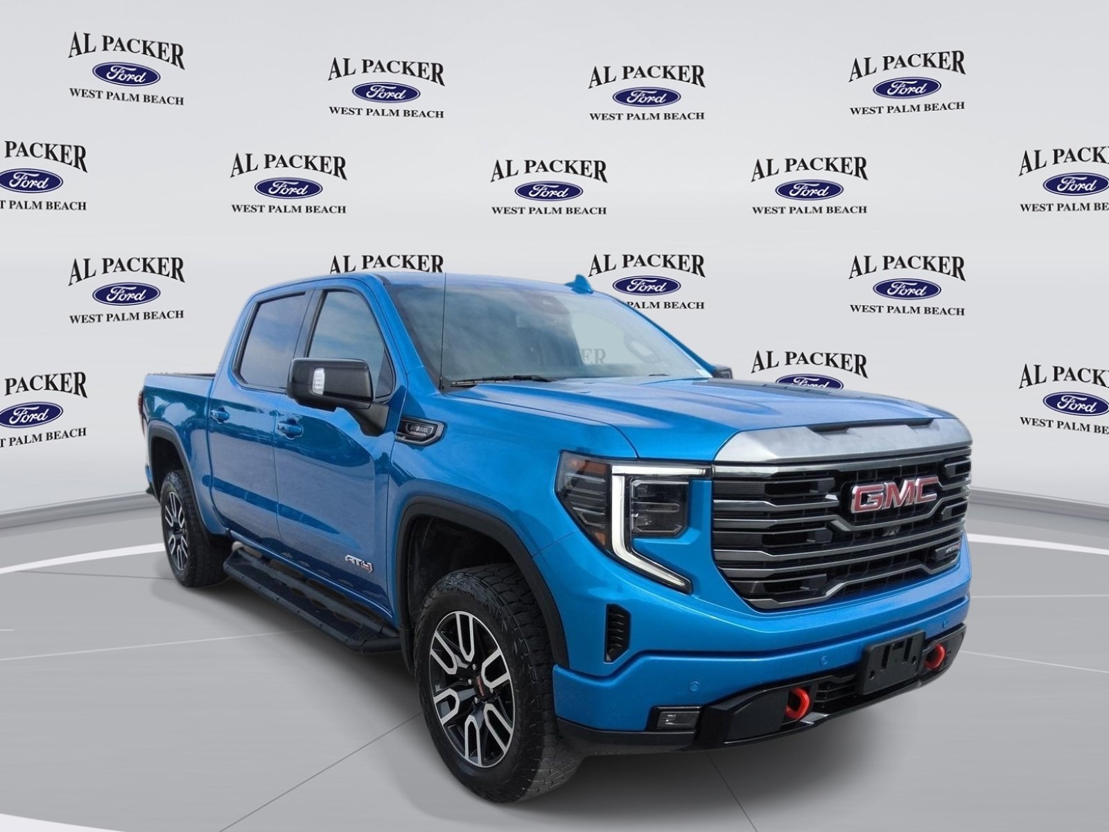 Used 2023 GMC Sierra 1500 AT4 w/ AT4 Premium Package AWD/4WD image 8