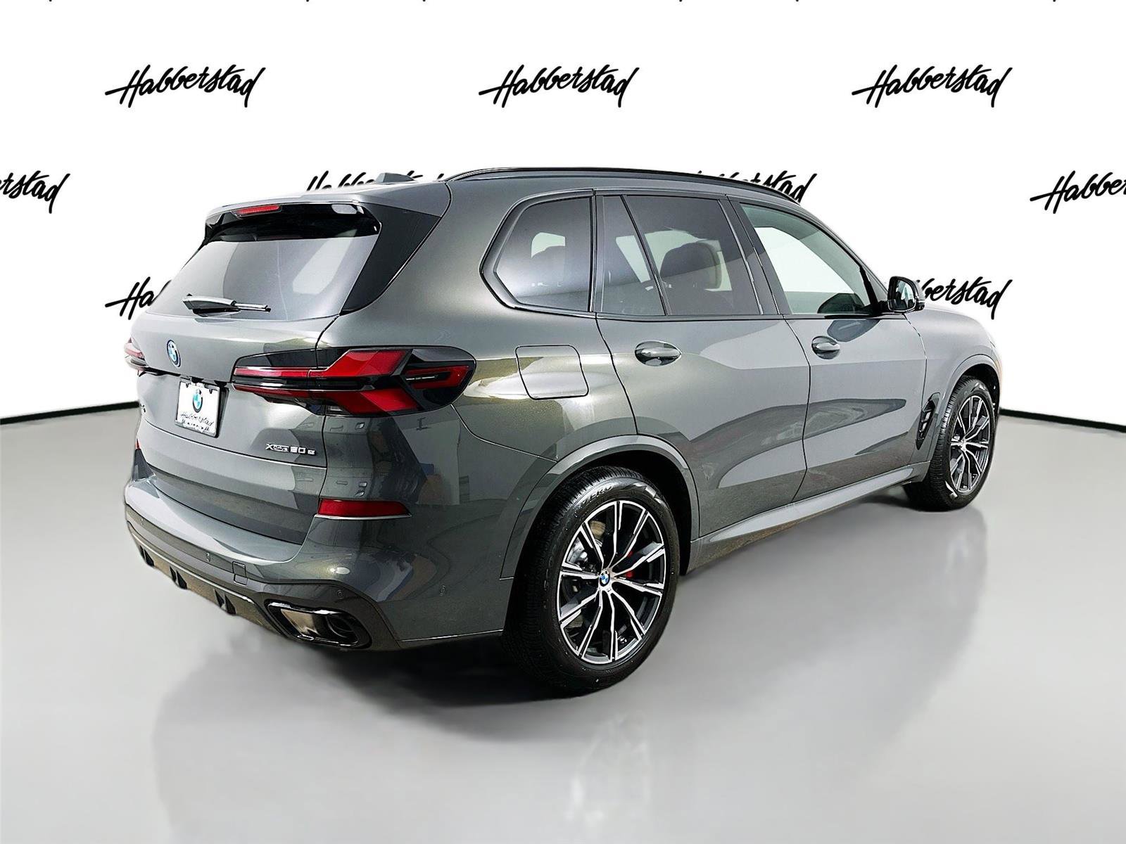 New 2026 BMW X5 xDrive50e w/ M Sport Package image 5