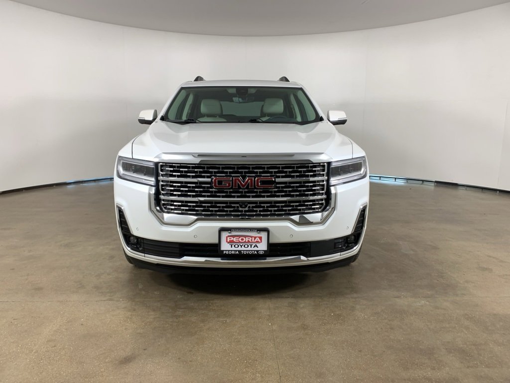 Used 2020 GMC Acadia Denali w/ Denali Ultimate Package image 3
