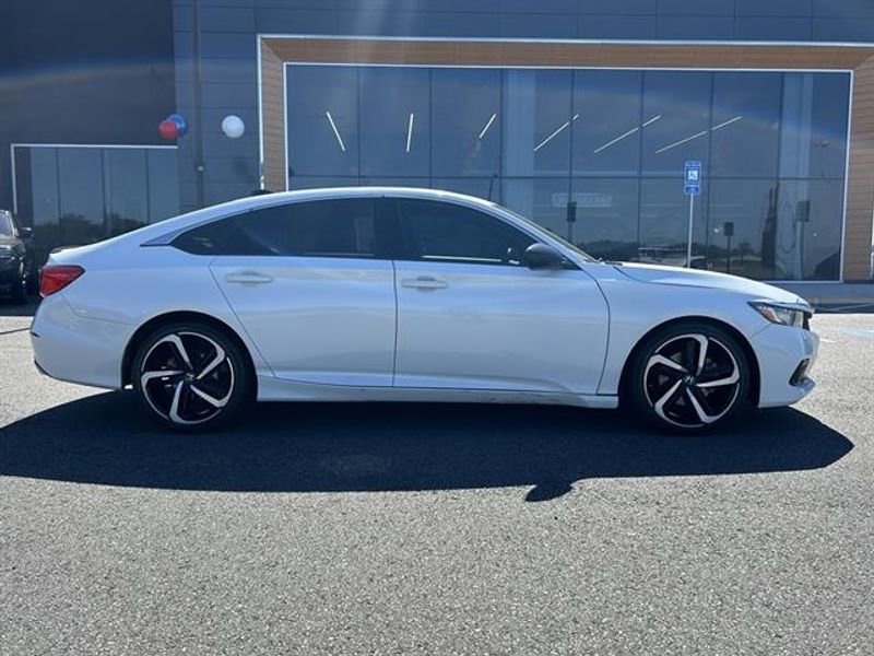 Used 2021 Honda Accord Sport image 3