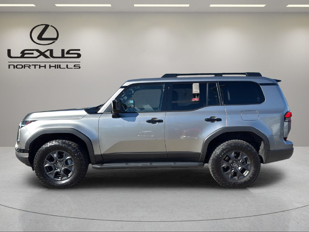 Used 2024 Lexus GX 550 AWD/4WD image 9
