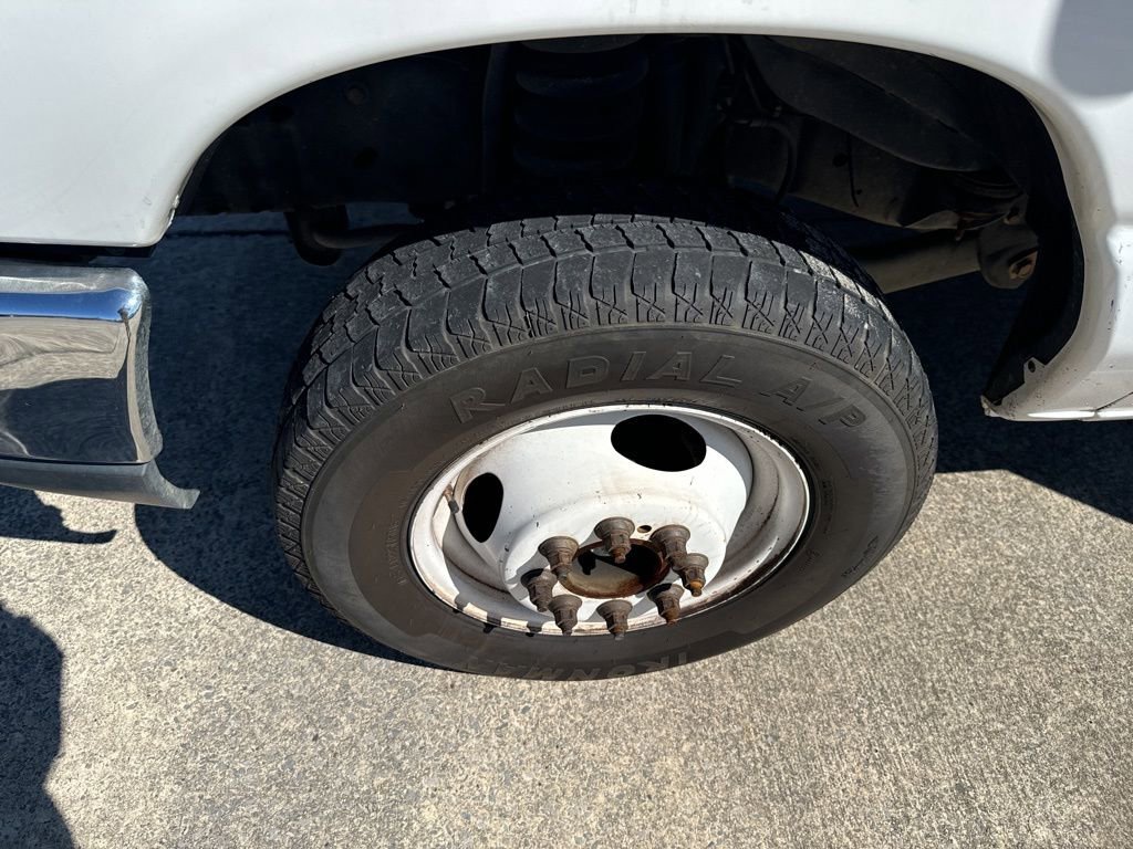 Used 2015 Ford E-350 and Econoline 350 Super Duty image 27