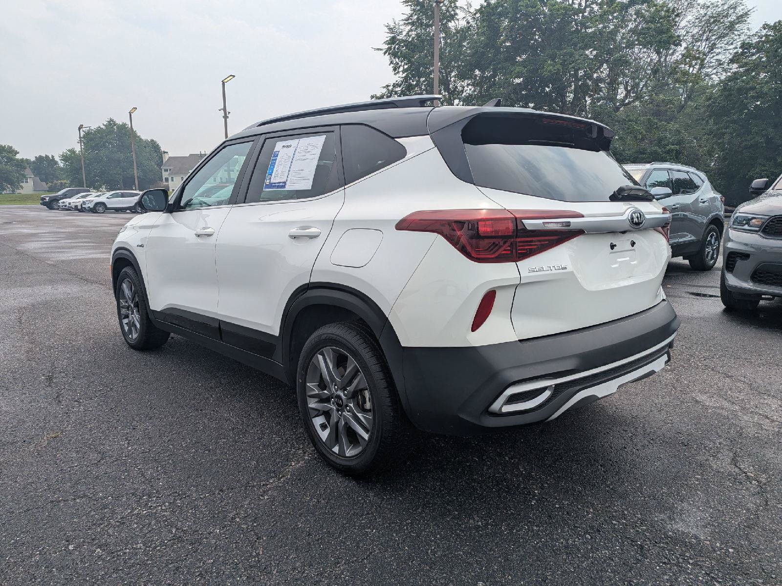 Used 2021 Kia Seltos S AWD/4WD image 5