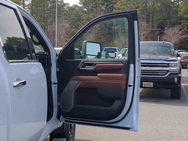 New 2026 GMC Sierra 2500 Denali Ultimate AWD/4WD image 43