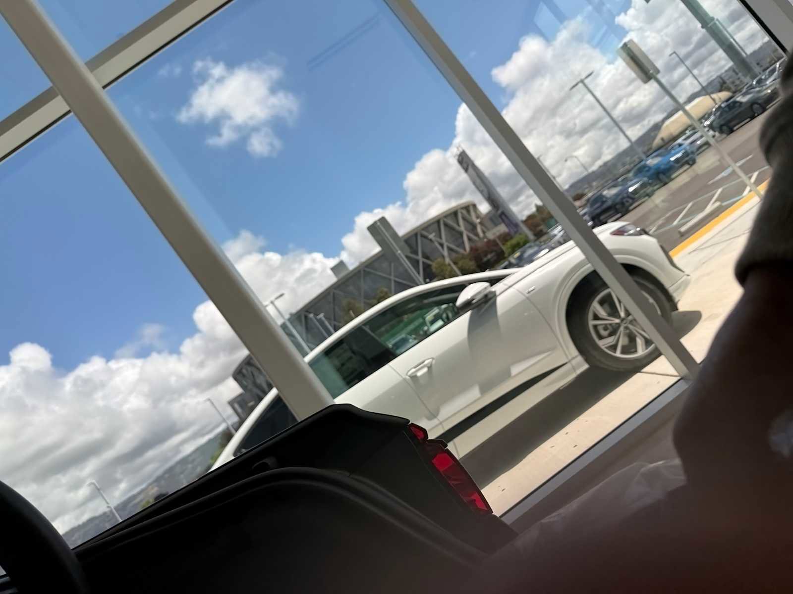 New 2025 Audi A8 L 3.0T image 12