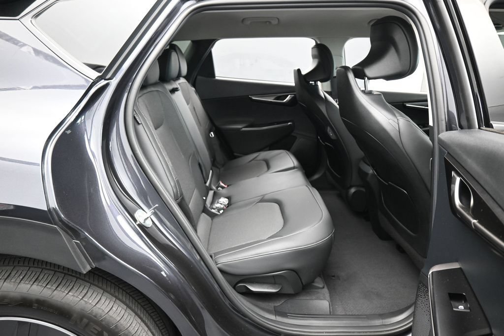 Used 2025 Kia EV6 Light RWD image 38