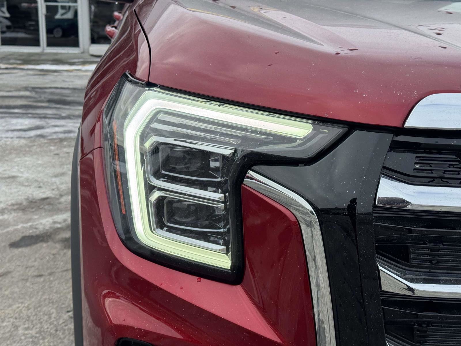 Used 2025 GMC Terrain Elevation image 7