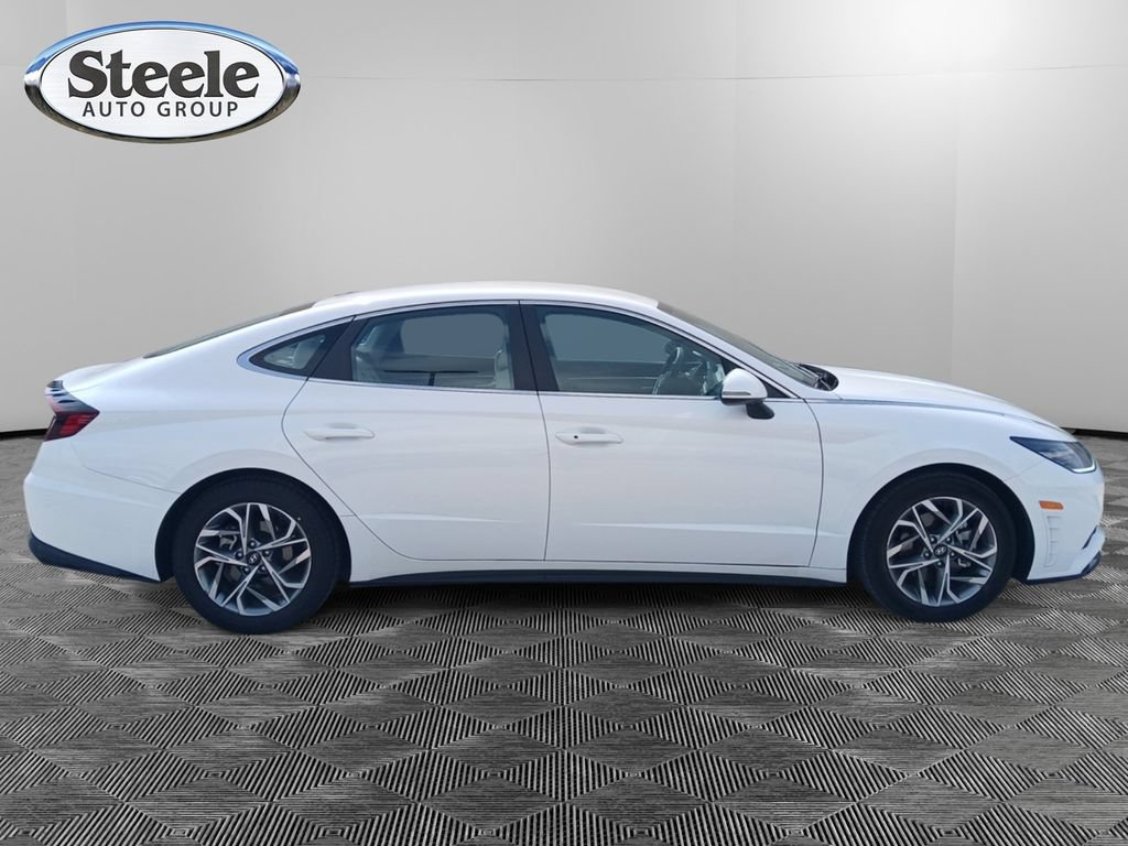 Used 2023 Hyundai Sonata SEL FWD image 4