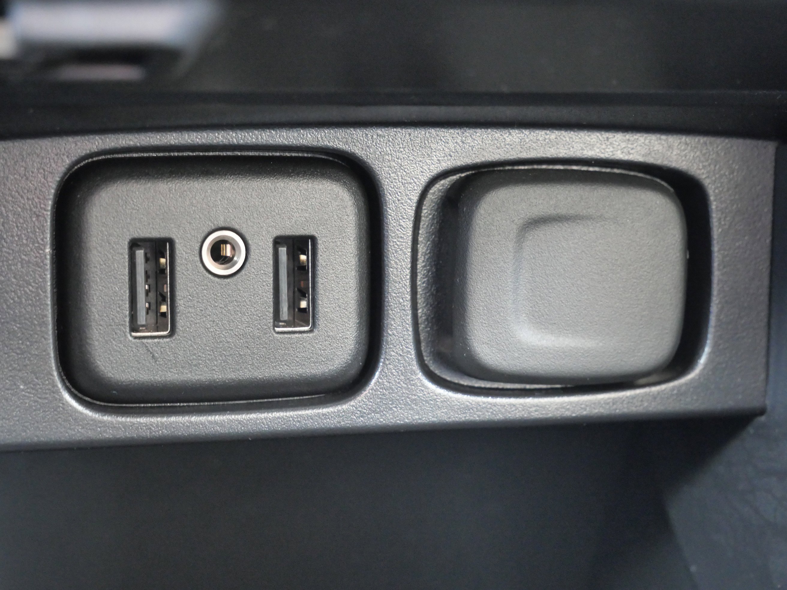 Used 2022 Buick Encore Preferred w/ Safety Package image 26