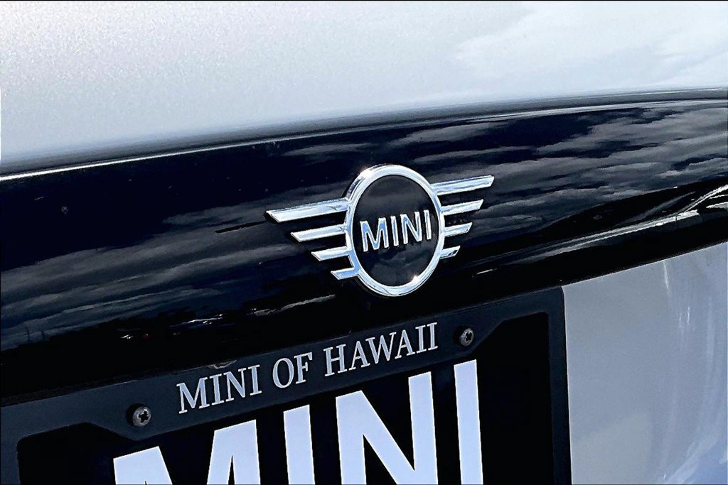 Used 2019 MINI Cooper S w/ Premium Package FWD image 29
