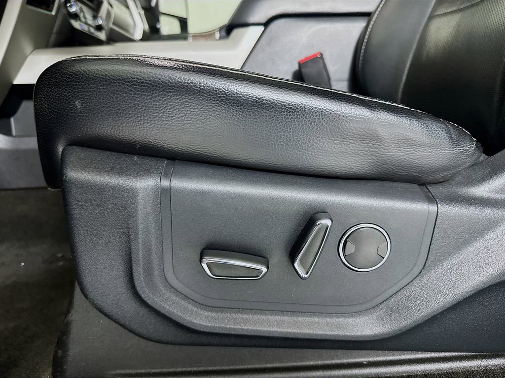 Used 2017 Ford F350 Lariat w/ Lariat Ultimate Package AWD/4WD image 19
