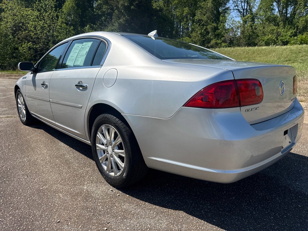 Used 2009 Buick Lucerne CXL FWD image 3