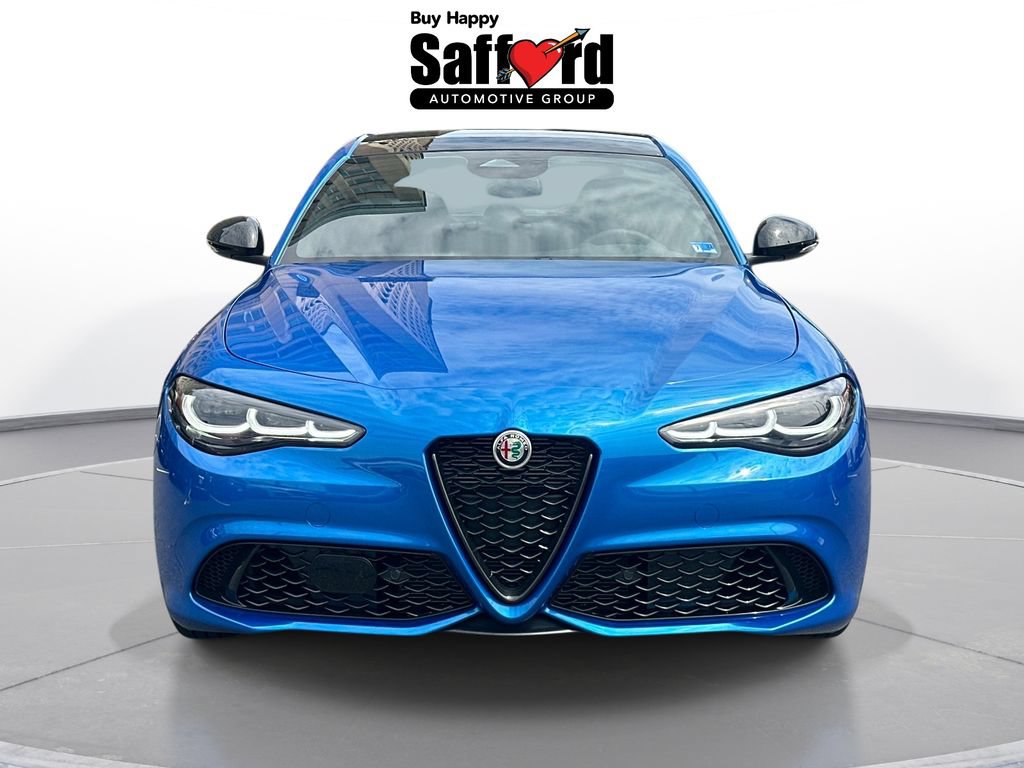 New 2026 Alfa Romeo Giulia AWD image 8