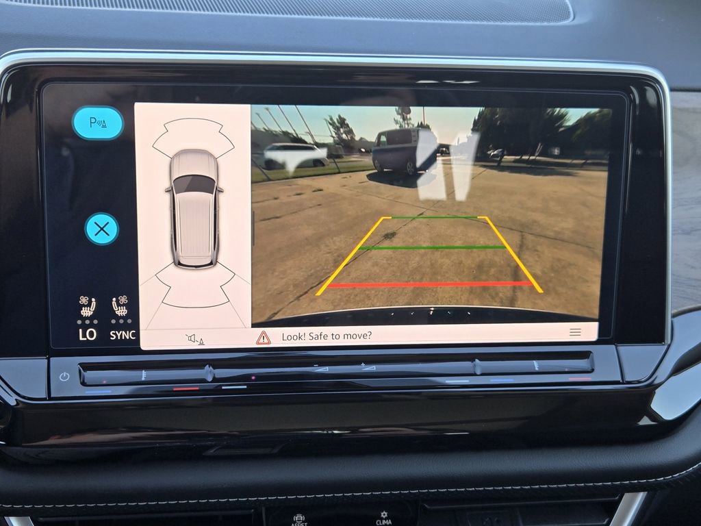 New 2026 Volkswagen Atlas SE image 15