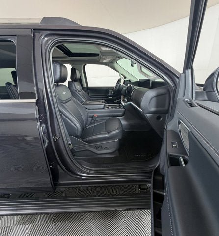 New 2025 Ford Expedition Max Platinum w/ Driver's Package AWD/4WD image 5