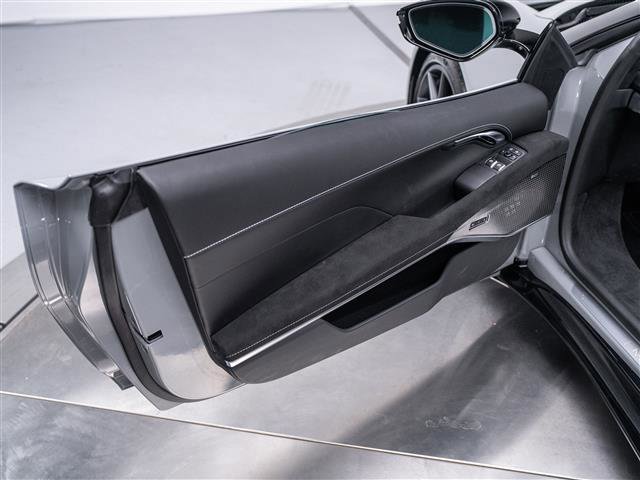 New 2025 Lotus Emira image 15