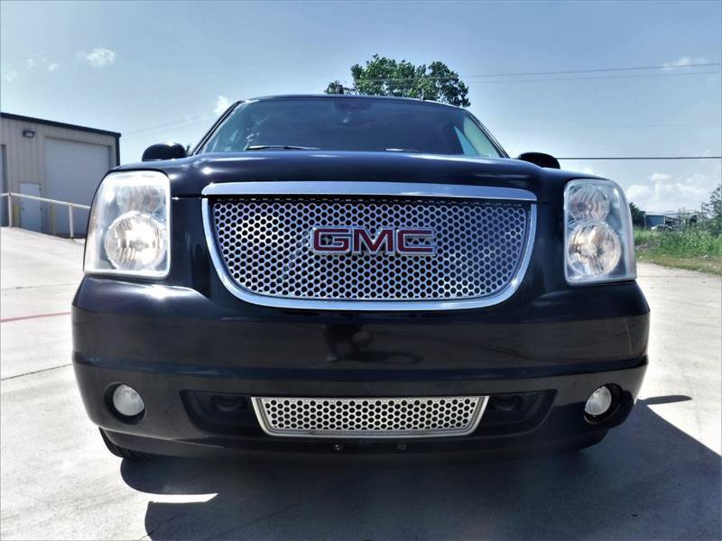 Used 2012 GMC Yukon XL Denali AWD/4WD image 15