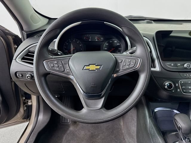 Used 2023 Chevrolet Malibu LT image 12