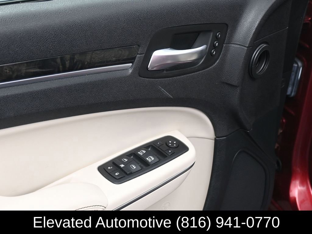 Used 2016 Chrysler 300 C w/ Safetytec Plus Group image 17