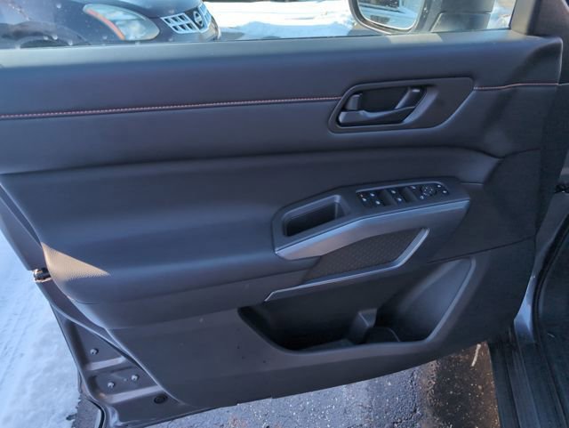 Certified 2025 Nissan Pathfinder Rock Creek image 14