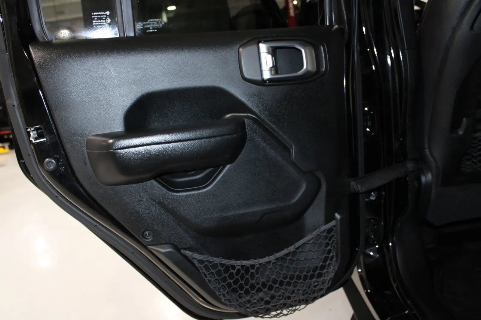 Used 2020 Jeep Wrangler Unlimited Rubicon image 24