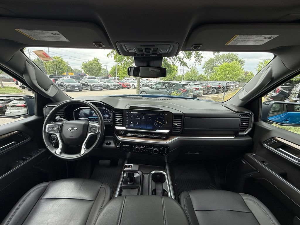 Used 2023 Chevrolet Silverado 1500 RST w/ RST All Star Premium Package AWD/4WD image 32