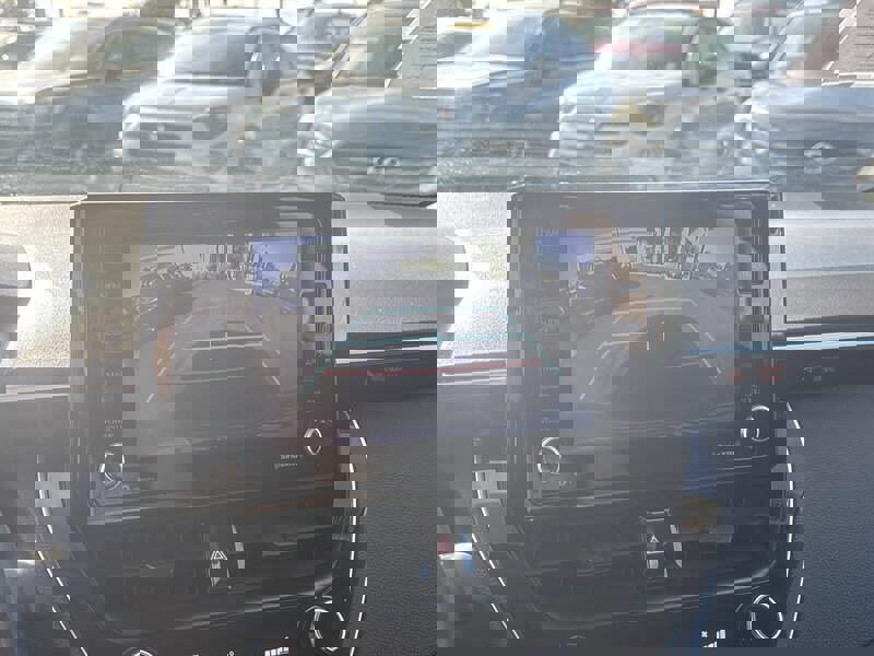 Used 2022 Toyota Corolla LE image 27