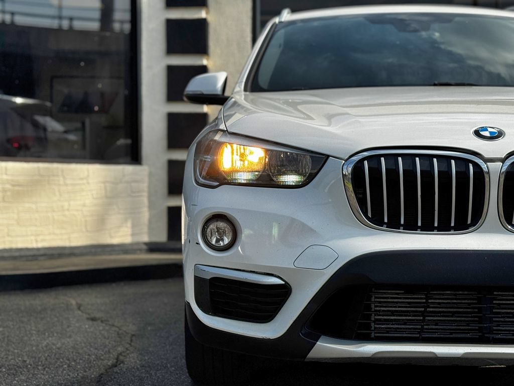Used 2018 BMW X1 xDrive28i AWD/4WD image 18