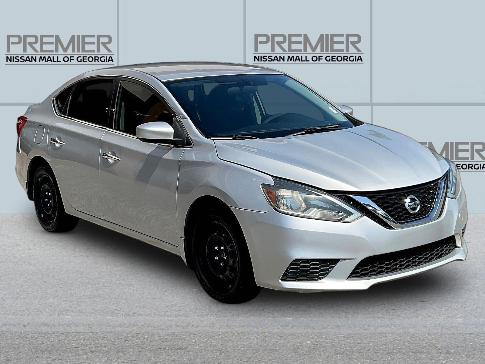Used 2017 Nissan Sentra S FWD image 3