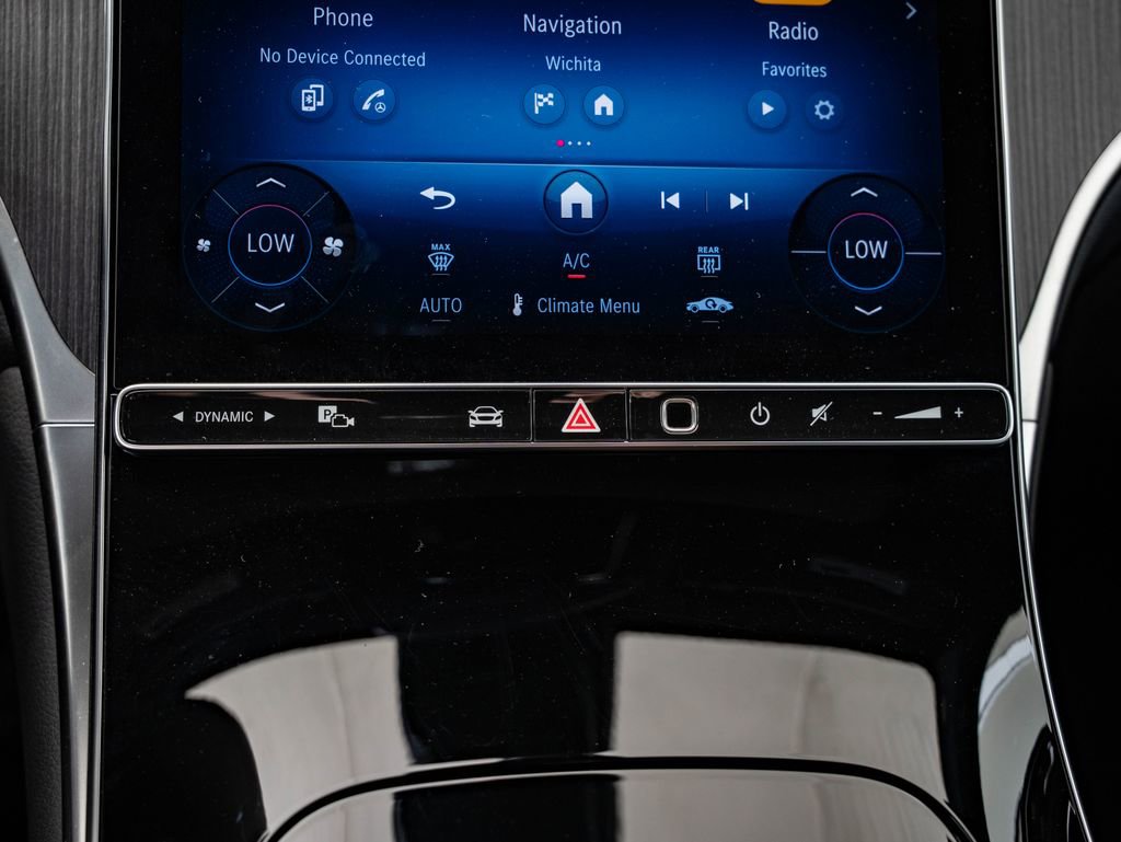 Certified 2025 Mercedes-Benz GLC 300 4MATIC image 36