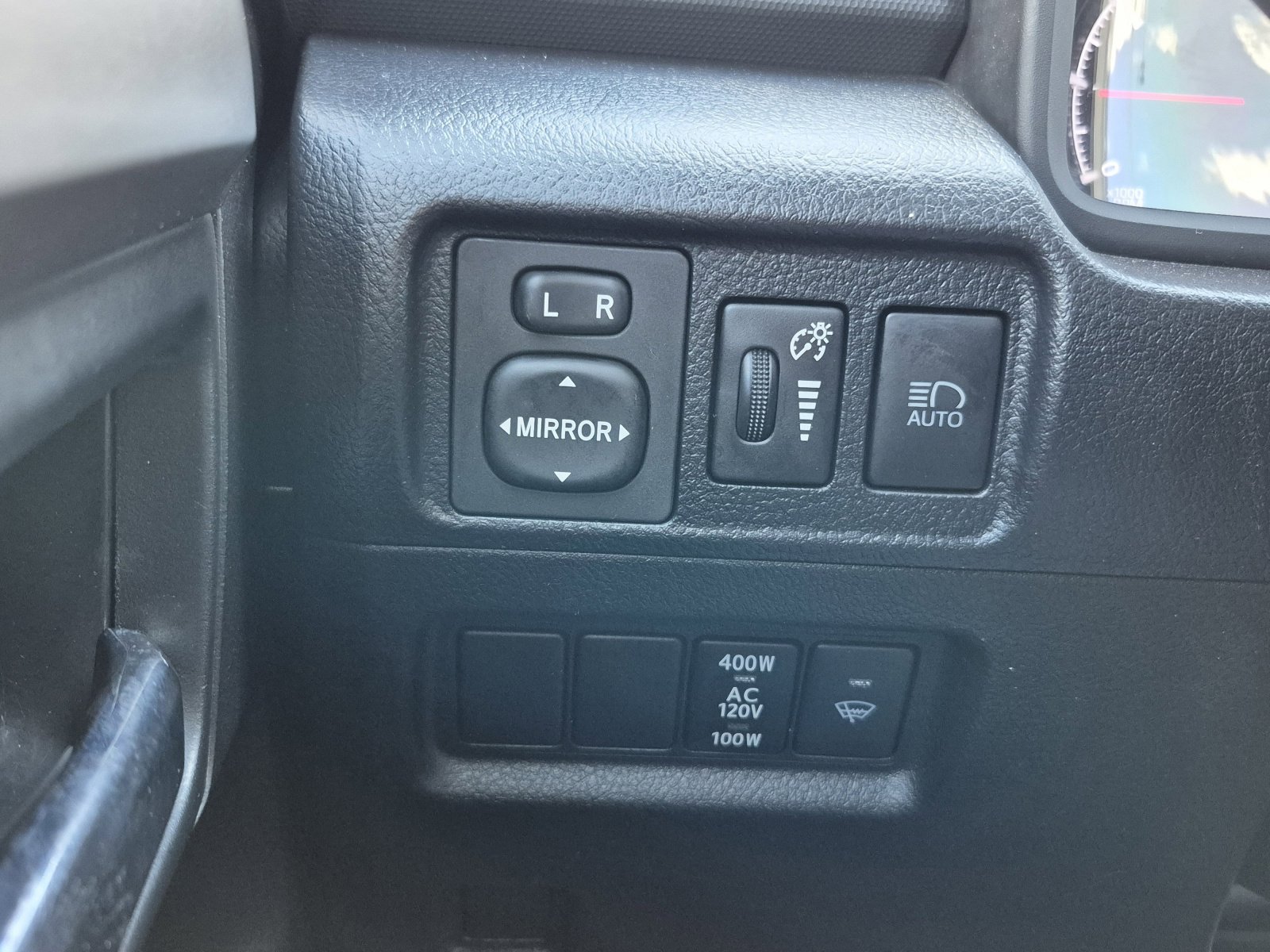 Used 2022 Toyota 4Runner SR5 RWD image 33
