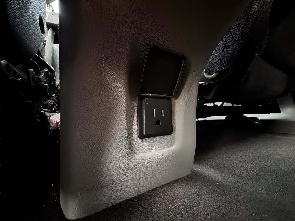 Used 2018 GMC Terrain SLT w/ Preferred Package FWD image 22