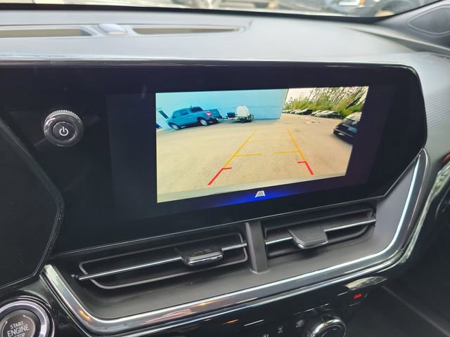 Used 2025 Chevrolet Trax RS w/ Driver Confidence Package image 20