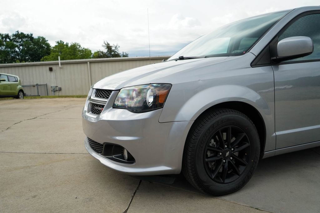 Used 2019 Dodge Grand Caravan GT FWD image 17