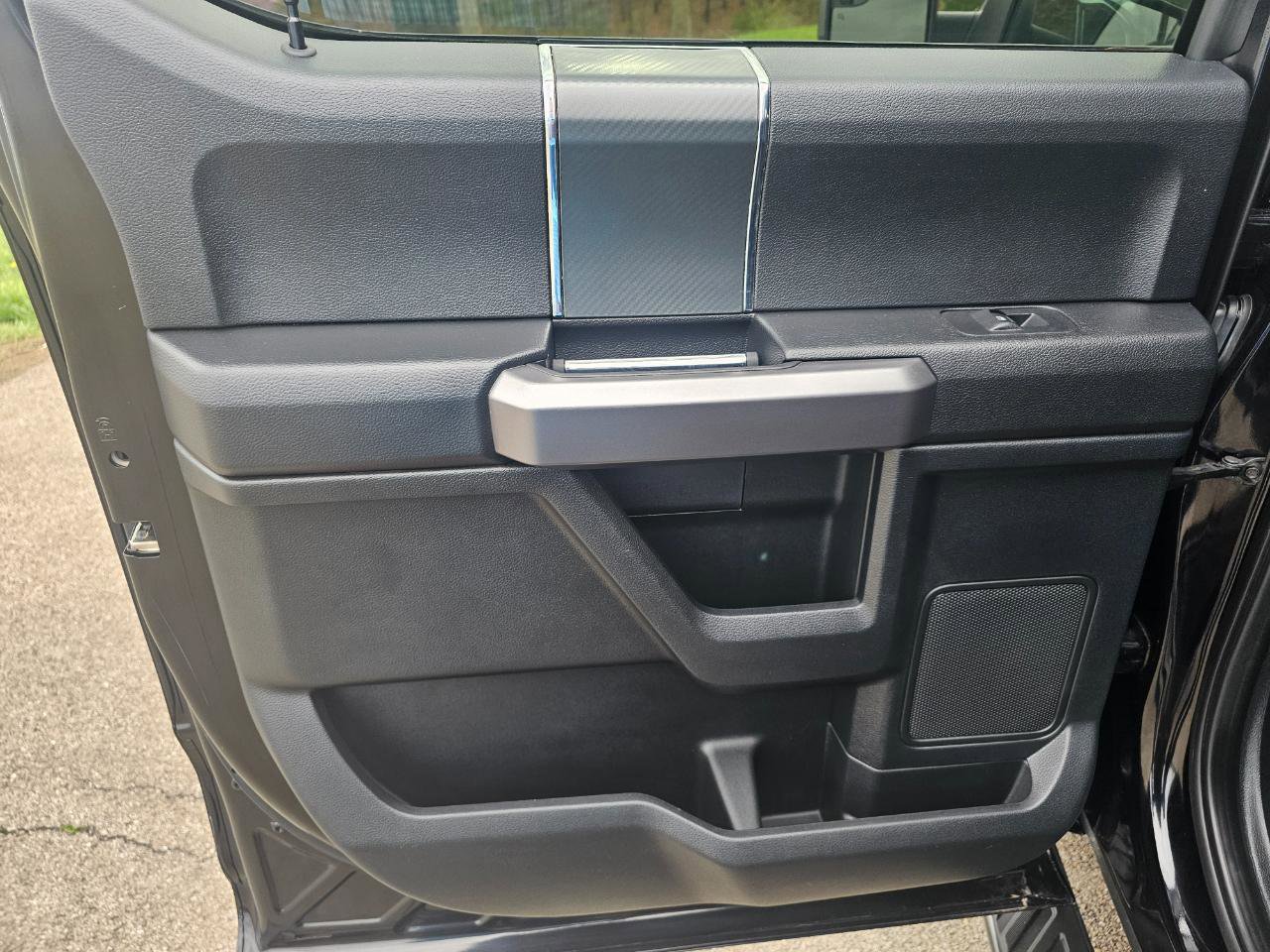 Used 2019 Ford F150 XLT w/ Equipment Group 302A Luxury image 23