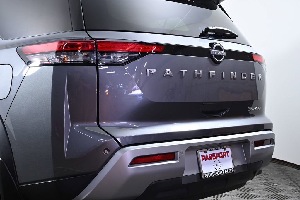 Certified 2024 Nissan Pathfinder SL image 7