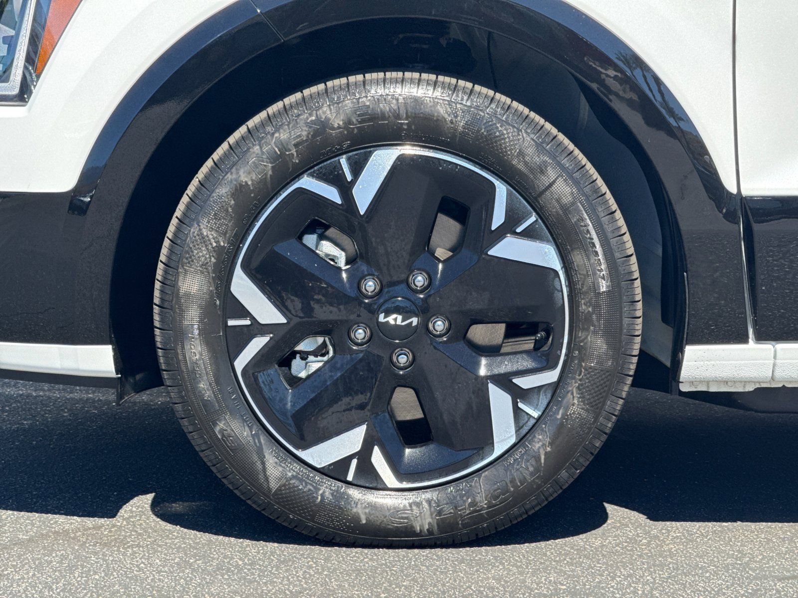 New 2026 Kia Niro Wind FWD image 33