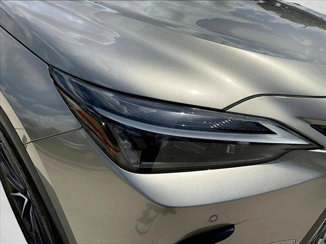 Used 2025 Lexus NX 250 FWD w/ Cold Area Package image 28