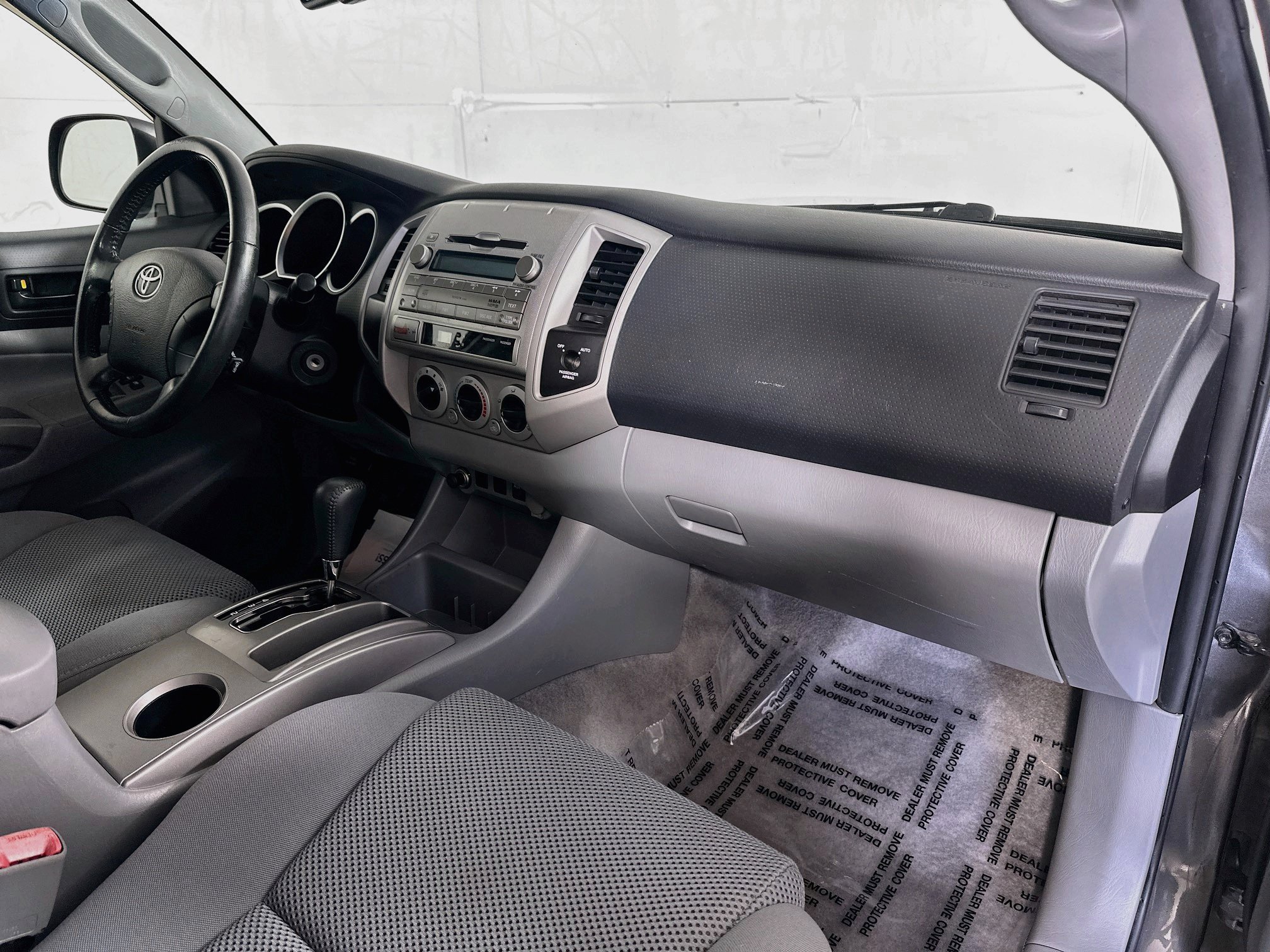 Used 2011 Toyota Tacoma PreRunner w/ TRD Sport Pkg RWD image 26
