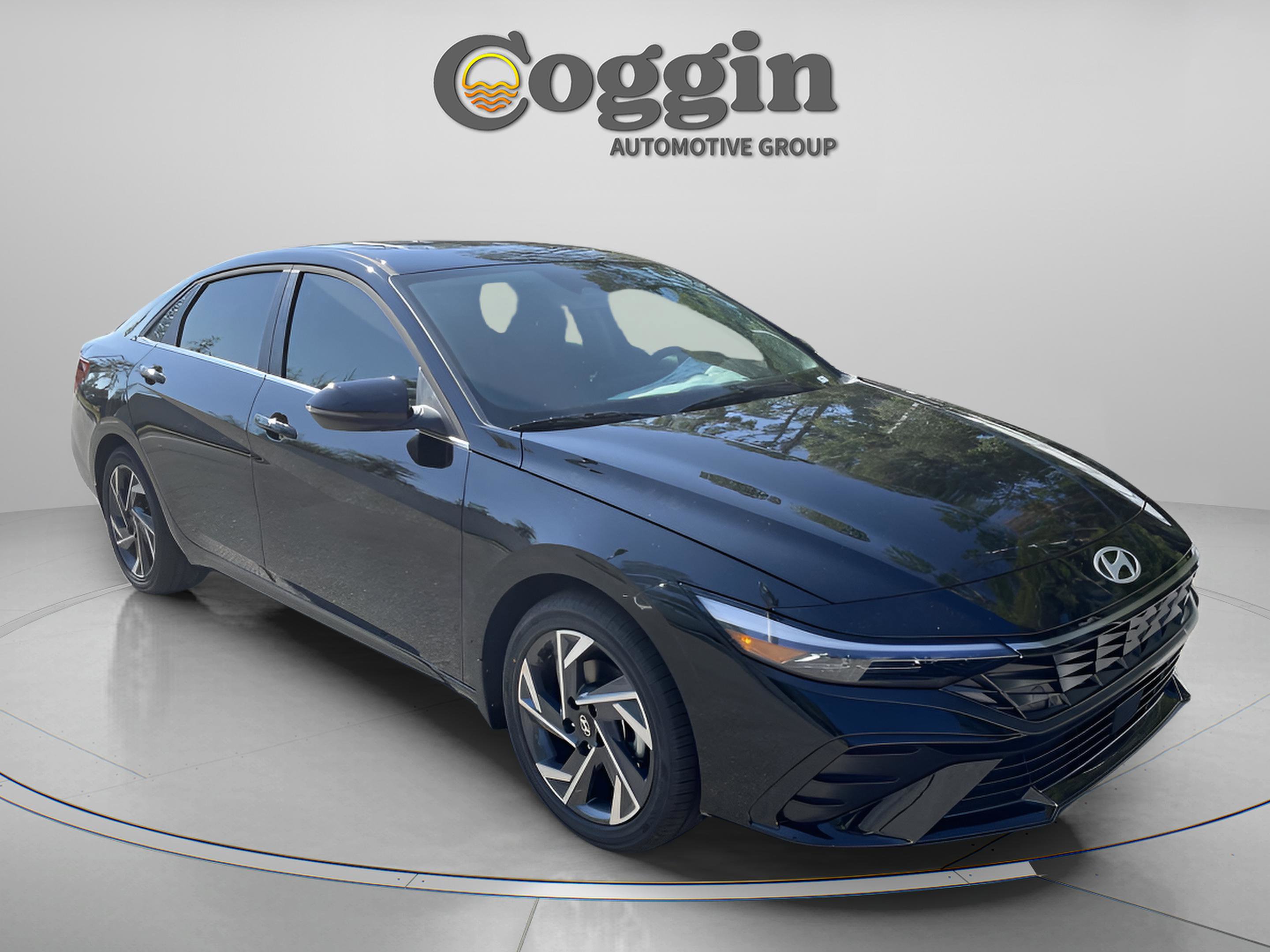 New 2026 Hyundai Elantra Limited image 7