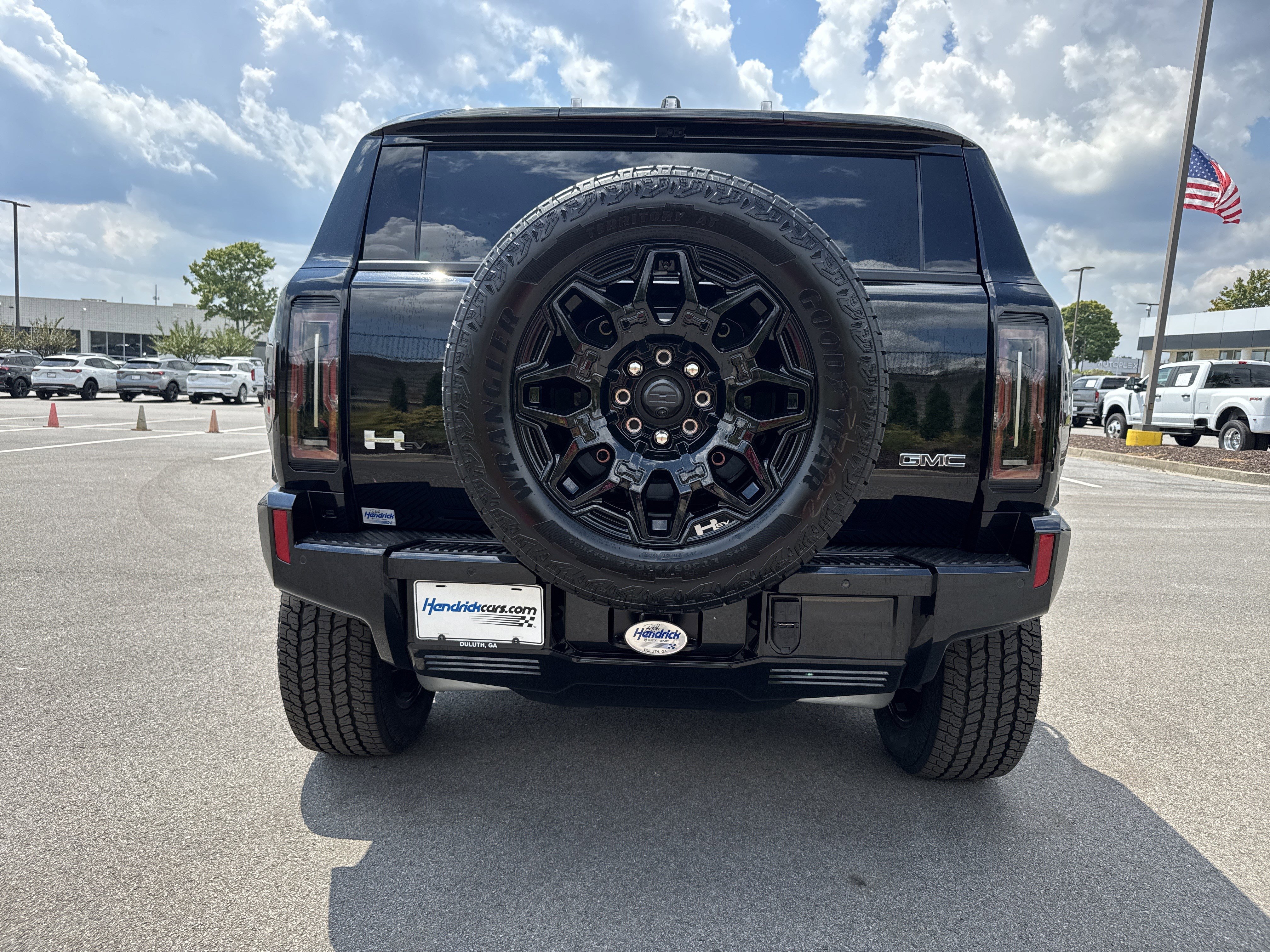 New 2026 GMC Hummer EV SUV image 9