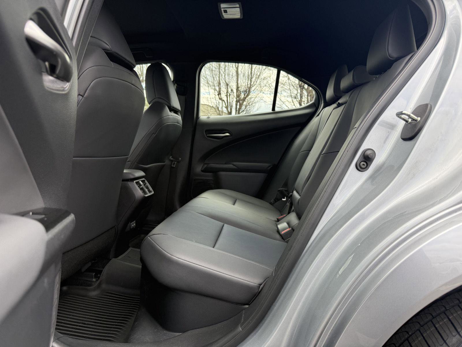 Certified 2023 Lexus UX 250h F Sport image 21