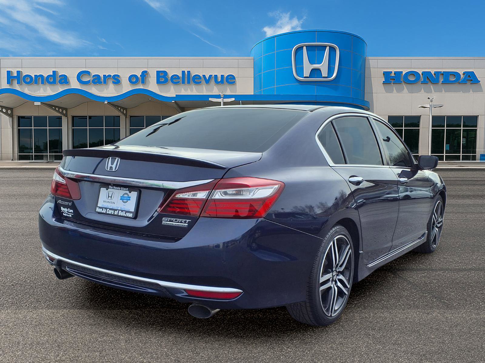 Certified 2017 Honda Accord Sport Special Edition image 7