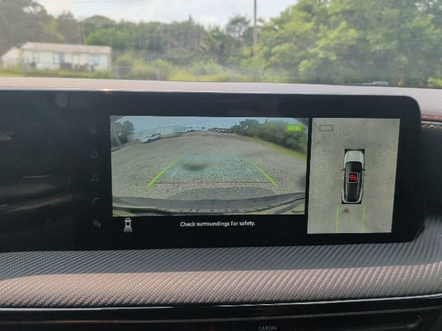 Used 2025 Nissan Kicks SR w/ SR Premium Package FWD image 30